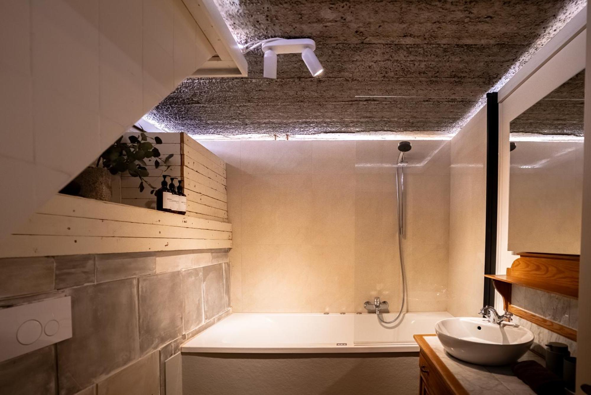 Maas Suites Lanaken Εξωτερικό φωτογραφία